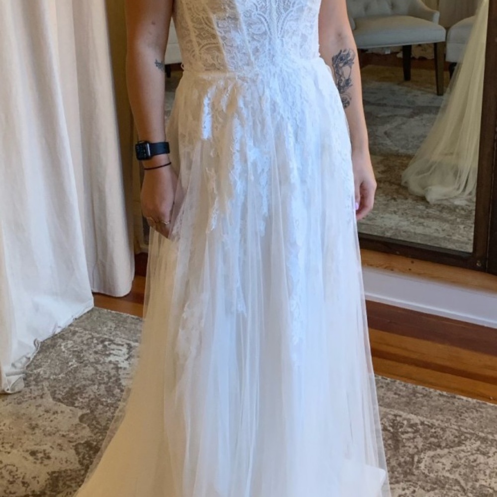 Willowy Brides Geranium Dress Size 2, NWT